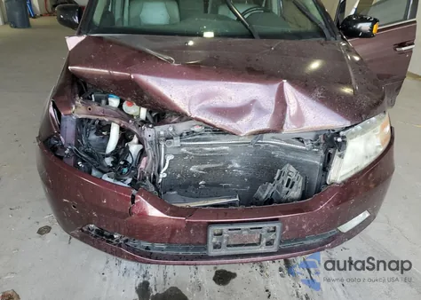 2012 Honda Odyssey Touring z USA, uszkodzony, nr VIN 5FNRL5H9XCB130081